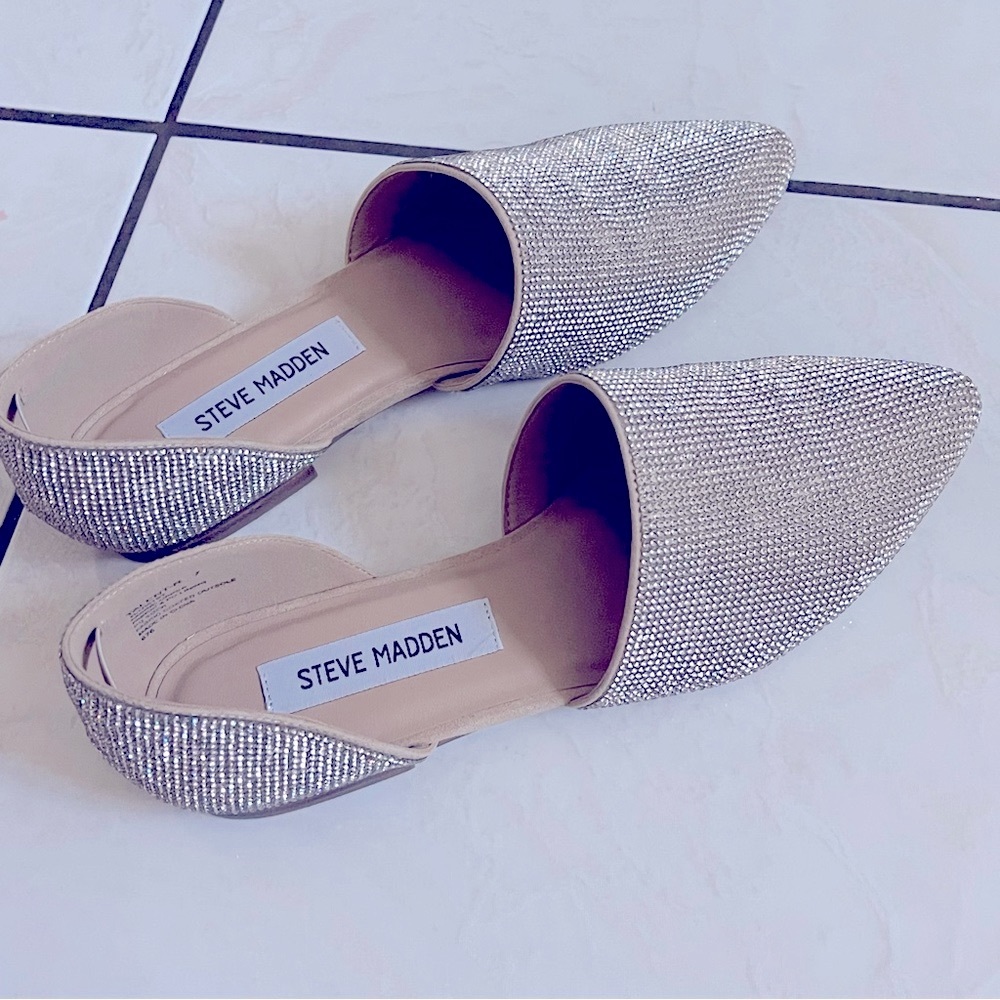 Steve Madden Talent Slip On Flat Loafers Shoes Pointed Toe Rhinestone Sparkle 7